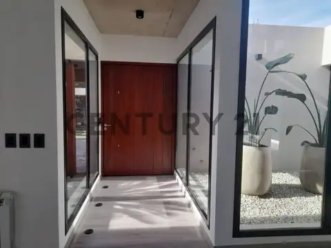 Casa en Venta en El Casco De Moreno, USD 365.000