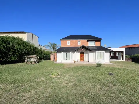 Casa en 4 hojas