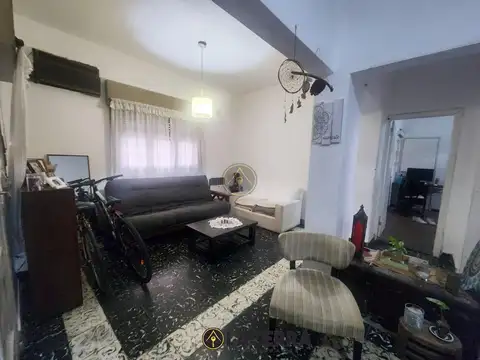 Casa a refaccionar en Chilavert ideal inversor 