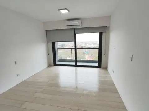 Departamento en Alquiler en Remedios de Escalada, $ 700.000