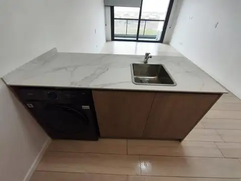 Av. Hipólito Yrigoyen  al 6000