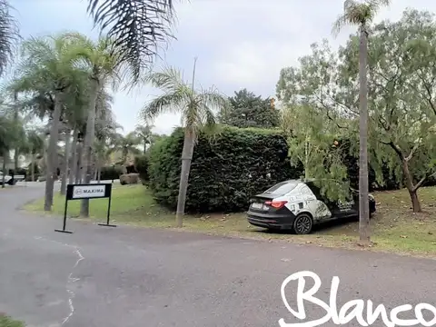 Terreno en Venta en Palmares De Pilar, USD 43.000