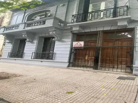 Depto.tipo casa de 4 ambientes en Venta en Balvanera