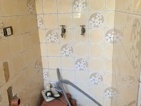 VALENTIN VIRASORO  al 900 Piso 2°