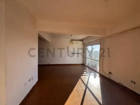 Departamento 5 ambientes con 2 baños