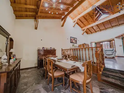 Casa en Venta en Villa Pueyrredon, USD 450.000
