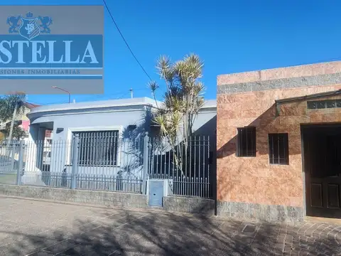 Casa Americana en Esquina C/amplio Quincho - Garage 2 Autos  - S.Justo (Ctro)