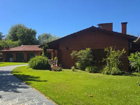 Casa Chalet  en Venta en El Remanso, Exaltación de la Cruz, G.B.A. Zona Norte