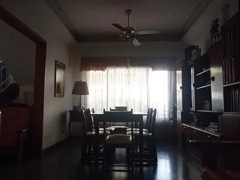 Casa en Venta en Villa Sarmiento, USD 210.000