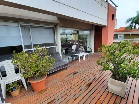 7 de Julio 100