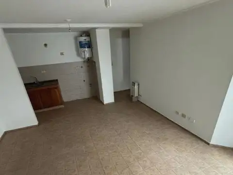 Venta de departamento de 2 dormitorios en Barrio Alberdi