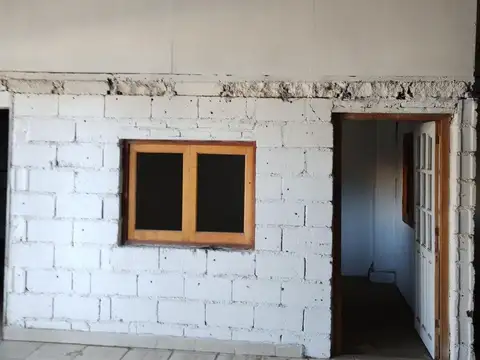 SE VENDE GALPÓN/LOCAL COMERCIAL, BARRIO EL JUMEAL