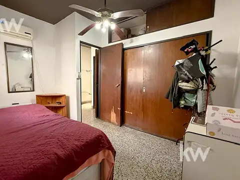 Depto Tipo Casa en Venta 50 años