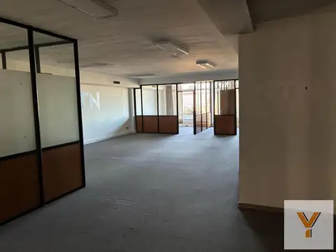 Oficina en Alquiler - 2 Baños - 180mts - San Nicolás