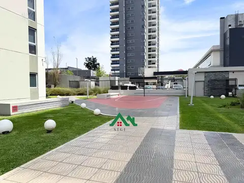 Departamento de 2 dormitorios con amenities y vistas a la ciudad en Alto Alberdi