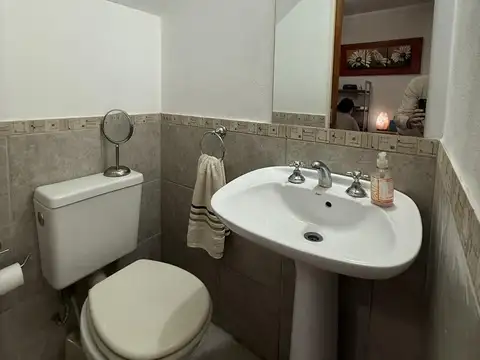 Casa 3 ambientes con 2 baños