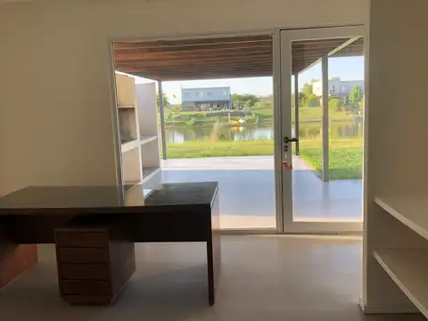 Casa en Venta al Noroeste