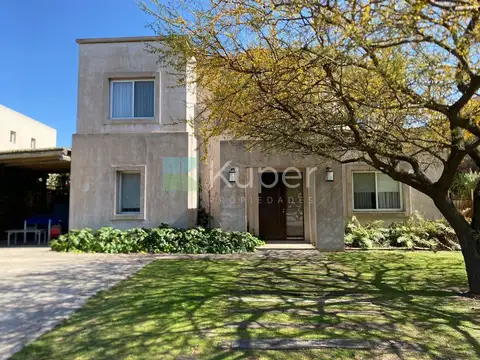 Casa  en Alquiler en Ayres Plaza, Pilar, G.B.A. Zona Norte