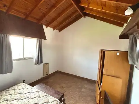 Casa 2 ambientes con 1 baño