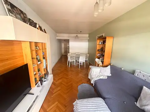 Avenida San Martín 3000, Piso 1