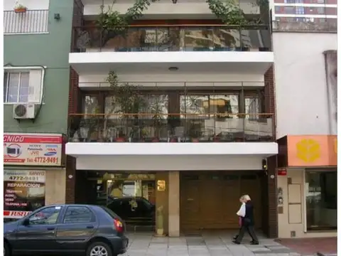 Departamento 5 ambientes con 4 baños