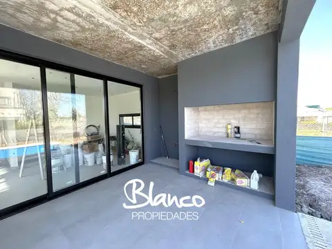 Casa en Venta en Pilar Del Este, USD 230.000