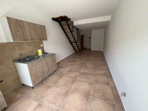 Duplex 2amb Frente 2 baños balcon 63mts