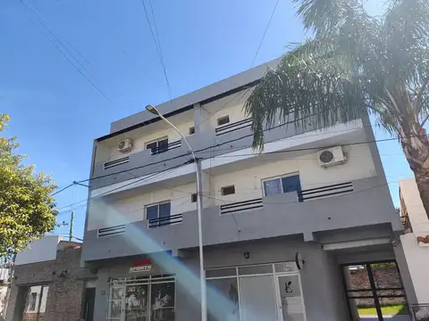 Corrientes 100