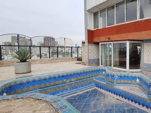 Departamento en Venta de 8 ambientes