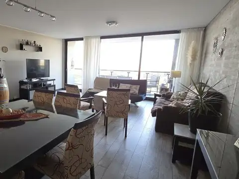 Departamento 4 ambientes con 3 baños