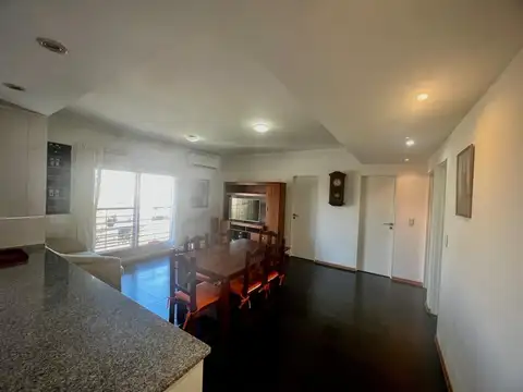 DEPTO.  EN VENTA 3 AMB. C/BALCON LOMAS DE ZAMORA