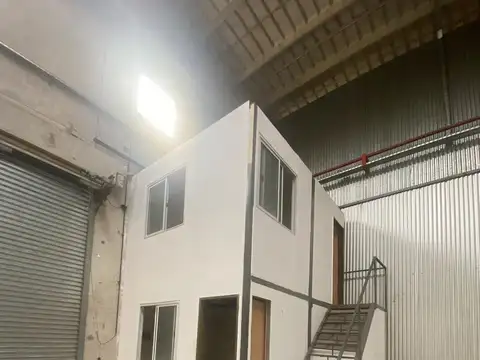 Local en Alquiler en Moreno, USD 4.800