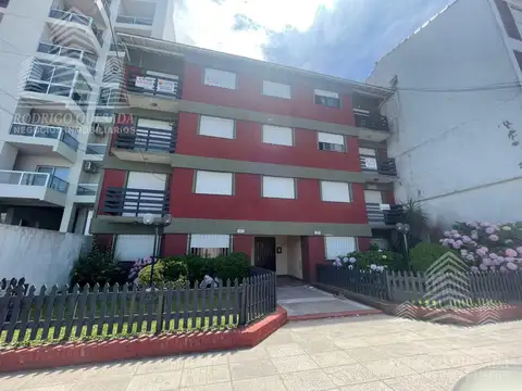 Monoambiente excelente ubicación Av.Costanera 2080