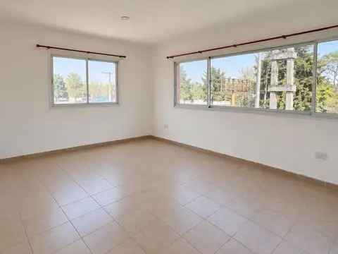 Oficina en Alquiler en Francisco Álvarez, USD 1.000