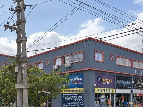 OFICINAS COMPLEJO PLAZA GORRITI . FCO ALVAREZ