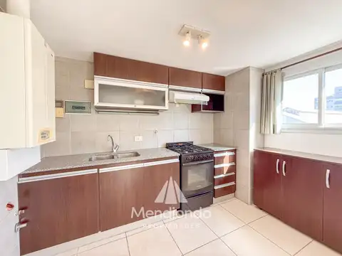 Departamento en Alquiler en Chauvin, $ 750.000