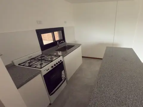 Departamento en Alquiler con 1 cocheras
