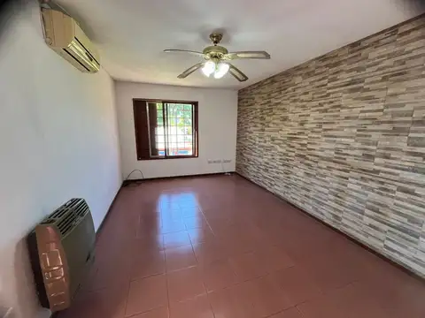 Departamento en Alquiler en La Plata, $ 380.000