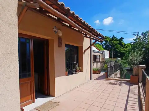 Casa en Planta Alta, 2 dormitorios - Juan José Paso 8400 - Rosario | Venta