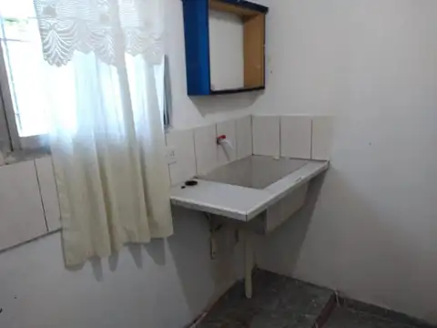 Departamento en Alquiler en González Catan, $ 350.000