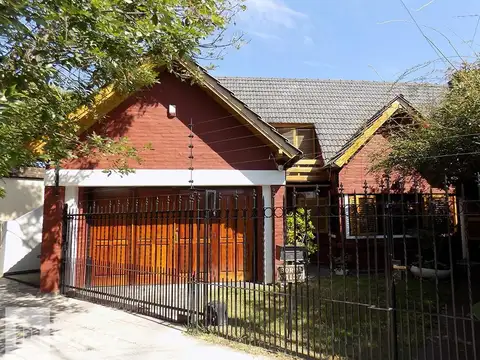 IMPECABLE CHALET 4 AMBIENTES