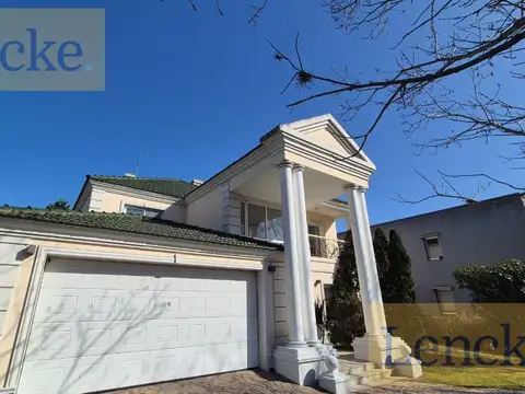 Casa en Venta de 4 dormitorios