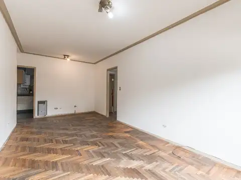 Departamento en Venta en Villa del Parque, USD 105.000