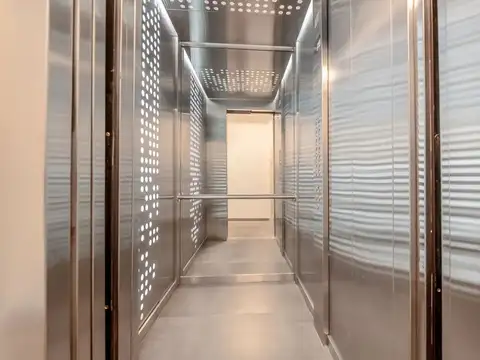 EXCELENTE 2 AMBIENTES AL FRENTE   48m2 (Falta dividir) VILLA CRESPO  