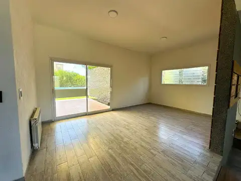 Casa en Venta en Tristan Suarez, USD 180.000