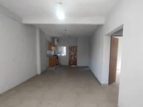 Depto Tipo Casa en Alquiler de 3 ambientes