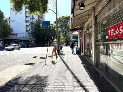 Local en Alquiler 40 años