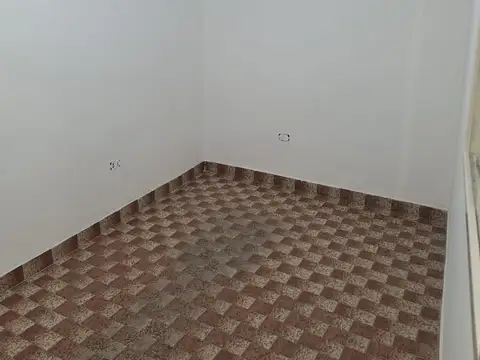 Depto Tipo Casa 2 ambientes con 1 baño