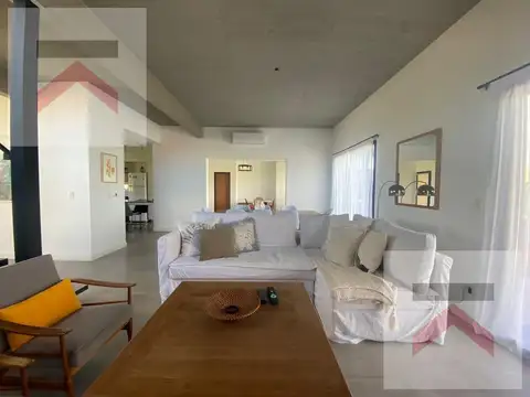 Casa en Alquiler A Estrenar