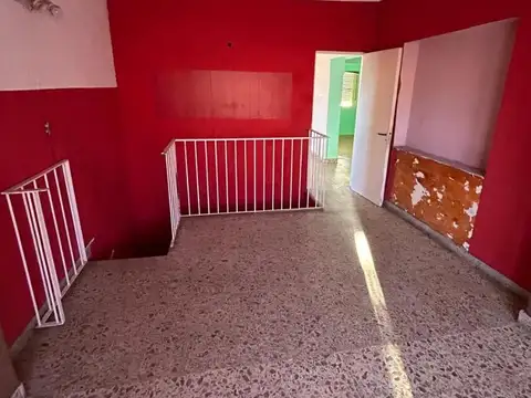 Depto Tipo Casa en Venta de 5 ambientes